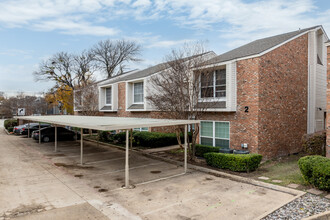 Bent Creek North in Dallas, TX - Building Photo - Building Photo