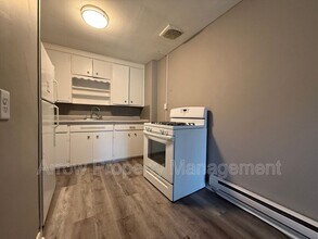 1005 S 17th St in Lincoln, NE - Building Photo - Building Photo