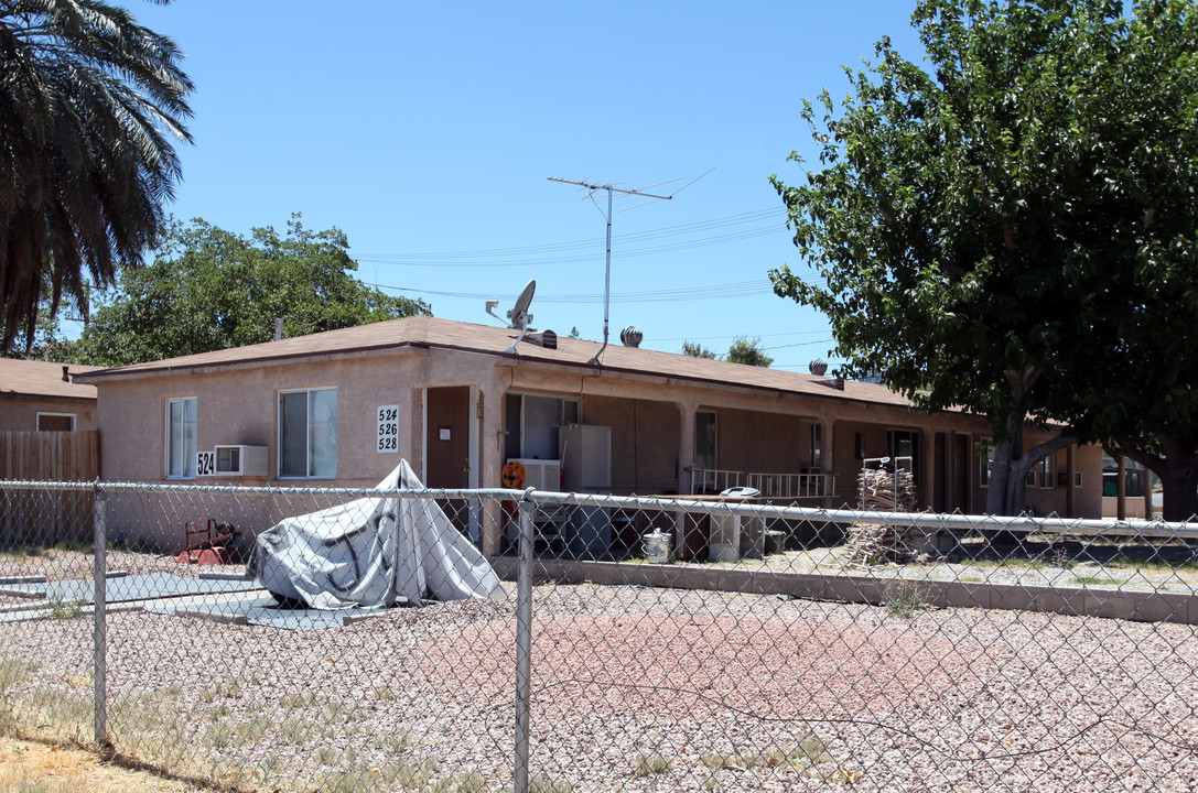 518-534 S 11th St in Las Vegas, NV - Building Photo