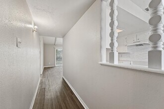 10407 Lantry Way in Houston, TX - Building Photo - Building Photo