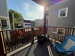 323 W 4th St in Boston, MA - Building Photo - Building Photo