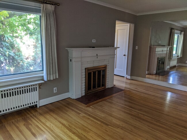 property at 317 W 13th Ave
