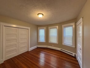 97 Marion St, Unit 1 in Somerville, MA - Building Photo - Building Photo