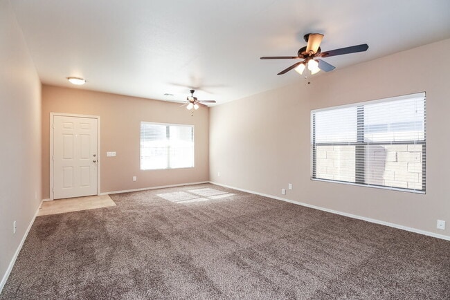 2924 W Allens Peak Dr in San Tan Valley, AZ - Building Photo - Building Photo