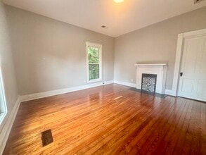 605 Taylor Ave in Frankfort, KY - Building Photo - Building Photo