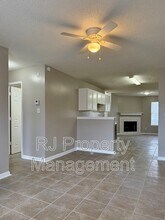 4297 Kings Valley Cove E in Memphis, TN - Building Photo - Building Photo