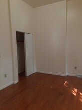 68 Elm St, Unit 1 in Albany, NY - Foto de edificio - Building Photo