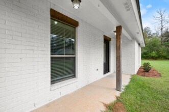 32590 Weiss Rd in Walker, LA - Building Photo - Building Photo