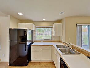 6304 88th Street Ct E in Puyallup, WA - Building Photo - Building Photo