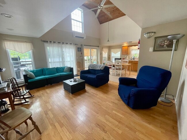 property at 24 Arrowhead Ln