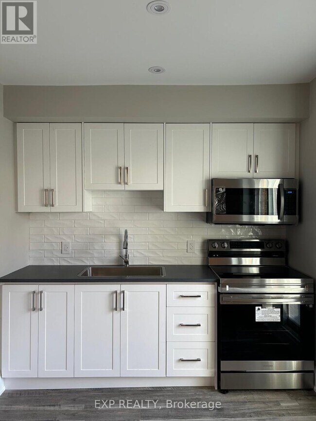 4308 Curia Crescent in Mississauga, ON - Building Photo - Building Photo