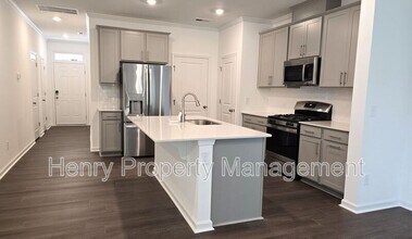 3103 Vitner Dr in Durham, NC - Building Photo - Building Photo