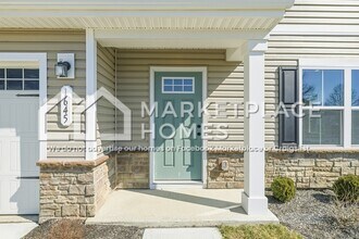 1645 Juniper Ln in Greenfield, IN - Building Photo - Building Photo