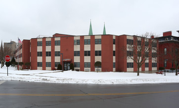 Academy Square Apartments in Utica, NY - Building Photo - Building Photo