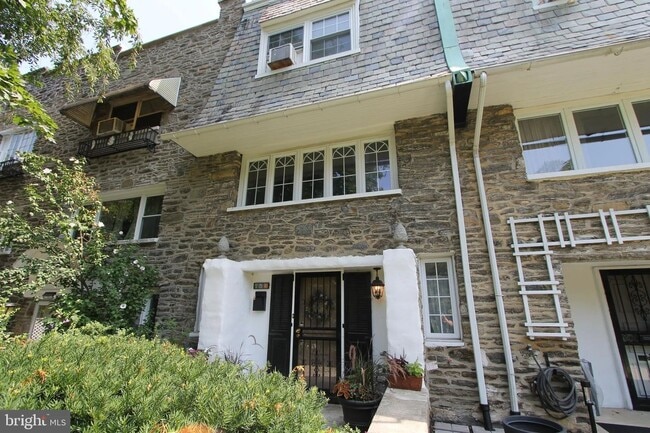 property at 254 Meehan Ave