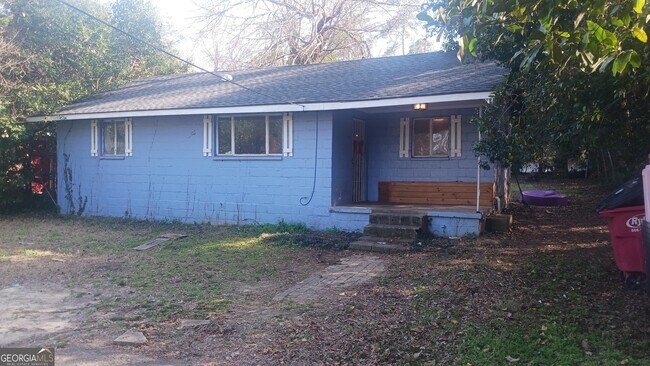 2370 Rogers Pl in Macon, GA - Building Photo - Building Photo