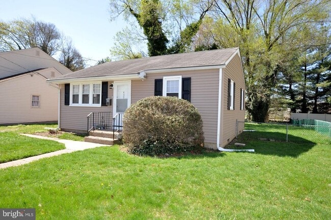 property at 432 N Coles Ave