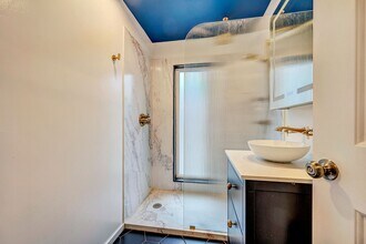 8305 224th St SW in Edmonds, WA - Building Photo - Building Photo