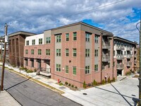 Quest Commons West in Atlanta, GA - Foto de edificio - Building Photo