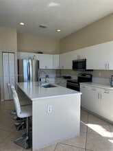 3750 SW 51st St in Fort Lauderdale, FL - Building Photo - Building Photo