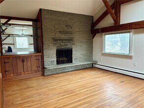 116 W High St in Painted Post, NY - Building Photo - Building Photo