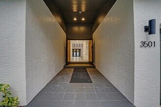 3501 N Park Rd in Hollywood, FL - Building Photo - Building Photo