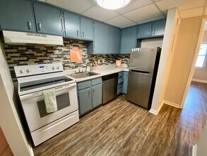 Luxury, Location, and Convenience here at in Tallahassee, FL - Building Photo - Building Photo