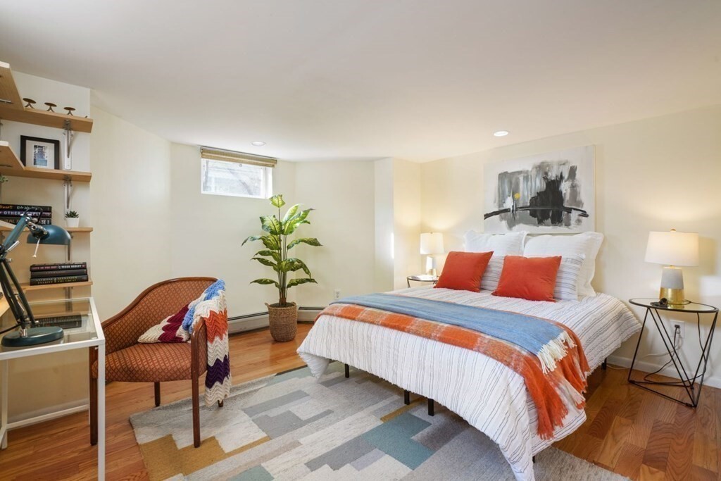 518 Putnam Ave, Unit Y-04 in Cambridge, MA - Building Photo