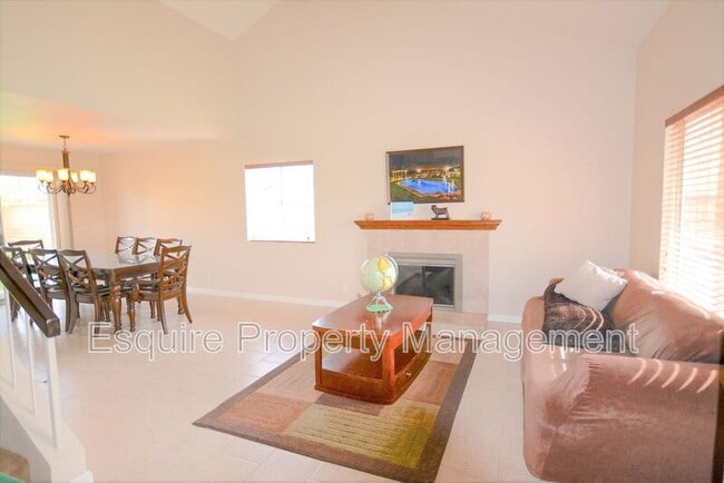 1170 Novato Dr in Oxnard, CA - Building Photo - Building Photo