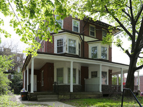 5228-5232 Laurens St in Philadelphia, PA - Building Photo - Building Photo