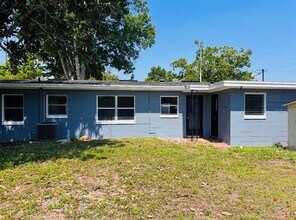 2214 Ave B SW in Winter Haven, FL - Building Photo - Building Photo