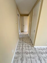 3050 S Bristol St in Santa Ana, CA - Building Photo - Building Photo