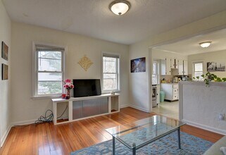 41 S Walnut St in Quincy, MA - Building Photo - Building Photo