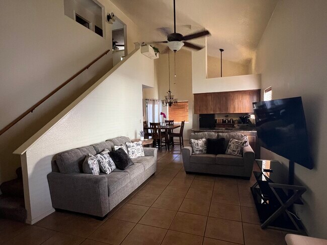 2184 E 27th Ln in Yuma, AZ - Building Photo - Building Photo