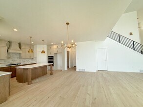 1426 Osprey Wy in Saratoga Springs, UT - Building Photo - Building Photo