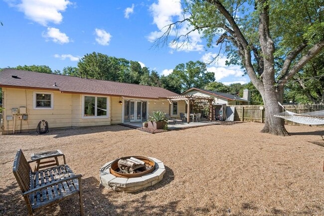 property at 10010 Quail Hutch Dr