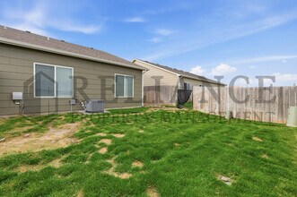 452 S Longbranch Dr in Maize, KS - Building Photo - Building Photo