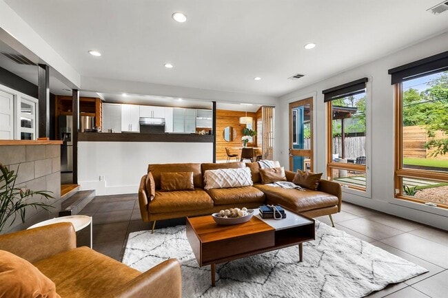 property at 2800 Cherry Ln