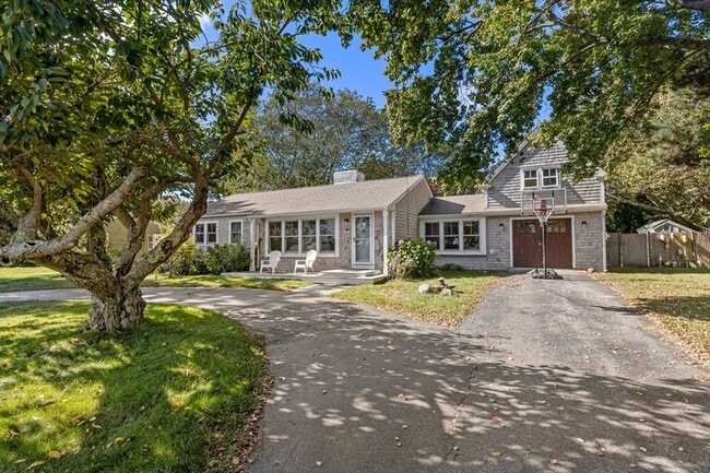17 Musquashicut Ave in Scituate, MA - Building Photo - Building Photo