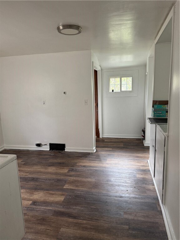 196 4th St in Rochester, NY - Building Photo - Building Photo