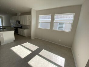 5659 Del Coronado Dr in Apollo Beach, FL - Building Photo - Building Photo