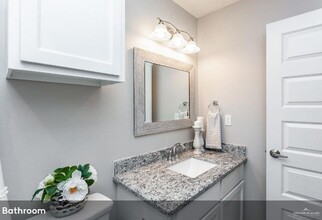 1304 Alta Vis Dr in Weslaco, TX - Building Photo - Building Photo