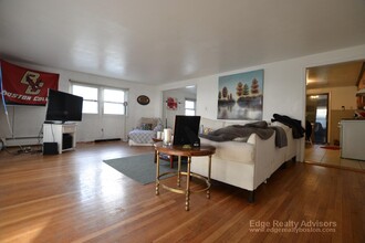 235 Foster St in Boston, MA - Building Photo - Building Photo
