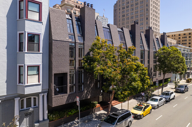 Nob Hill Court in San Francisco, CA - Building Photo - Building Photo