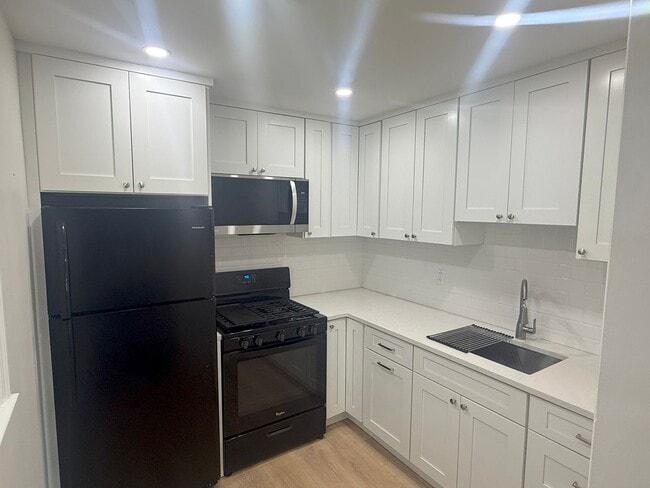 101 Robertson Ave in White Plains, NY - Building Photo - Building Photo
