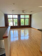 1844 W 25th St, Unit Up in Cleveland, OH - Foto de edificio - Building Photo