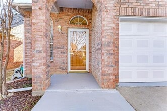 5020 Glenscape Trail in Fort Worth, TX - Building Photo - Building Photo