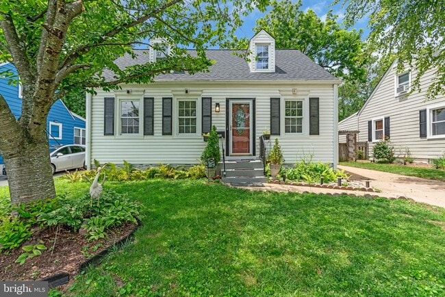 property at 2820 Marshall St