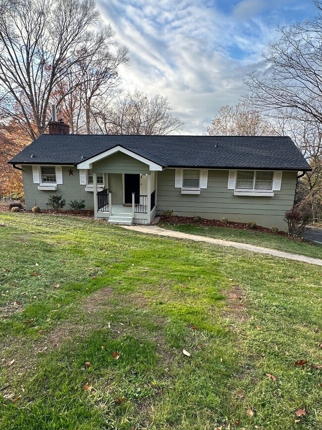 property at 3928 Inwood Dr