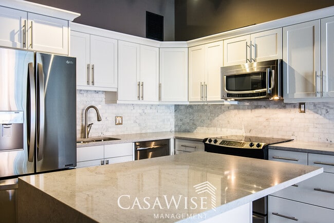 10309-107 107 St NW in Edmonton, AB - Building Photo - Building Photo